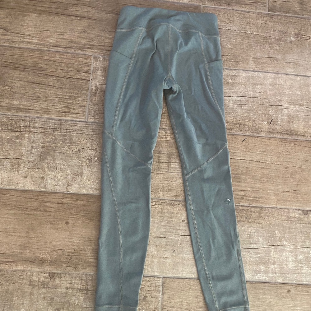 Athleta Girl stash your treasures tight XS